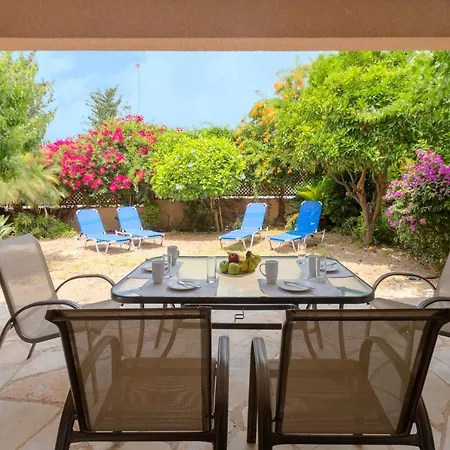 Resitour - Limnaria Gardens Apartment